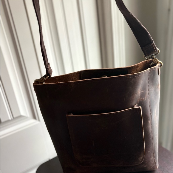 Classic Brown Leather Bag - Picture 3 of 12
